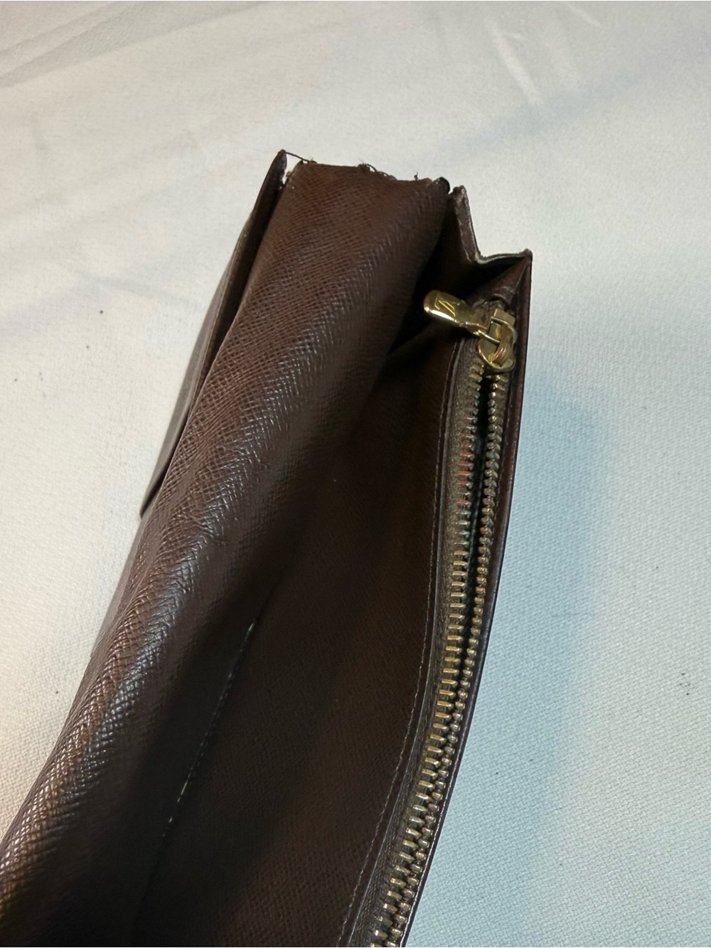 🏥LOUIS VUITTON ***Damaged***LV Brazza Long Wallet N60017 Damier Ebene Brown - Picture 9 of 12